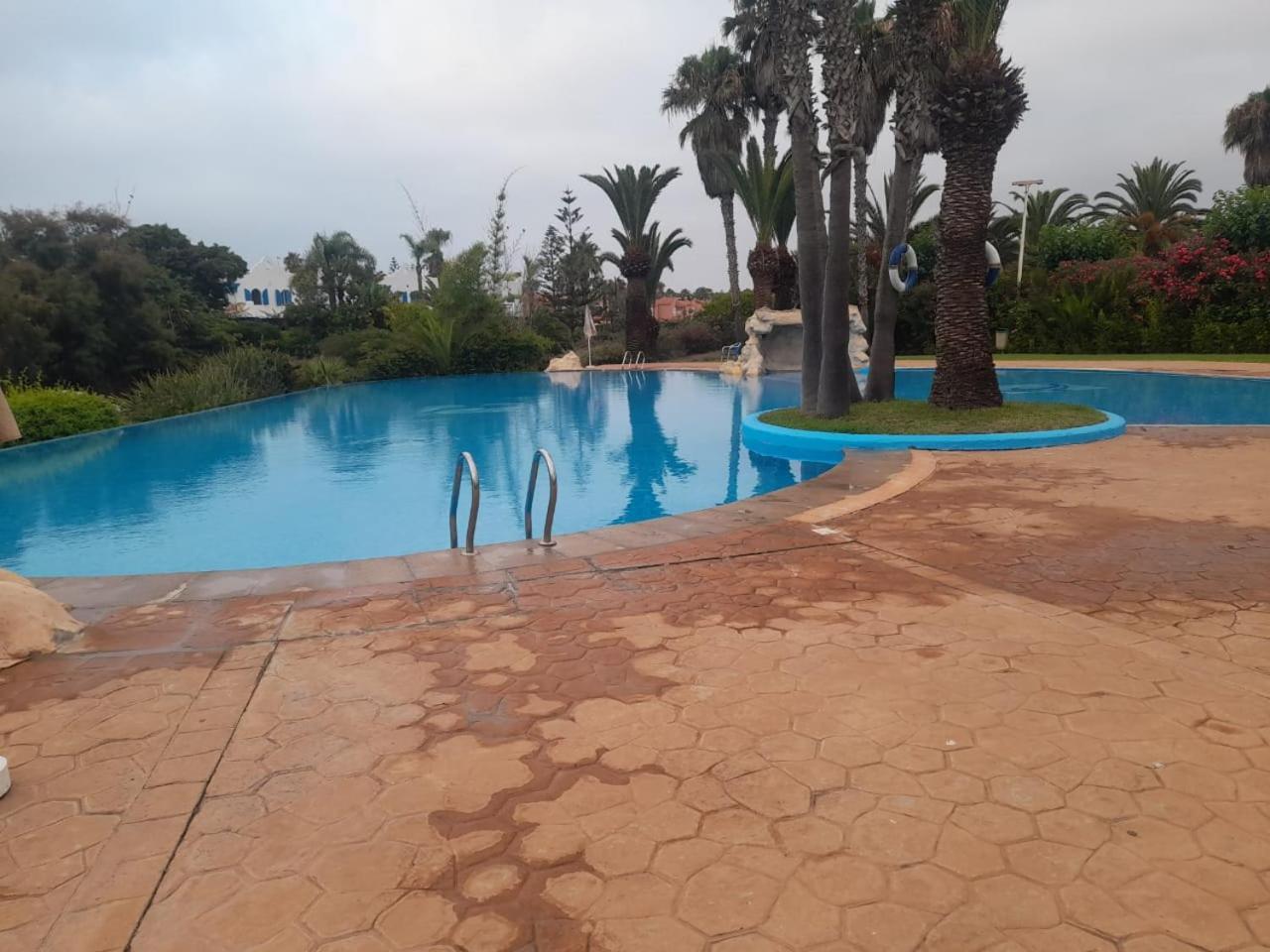 Villa A Bouznika Bay-Plage Et Golf מראה חיצוני תמונה
